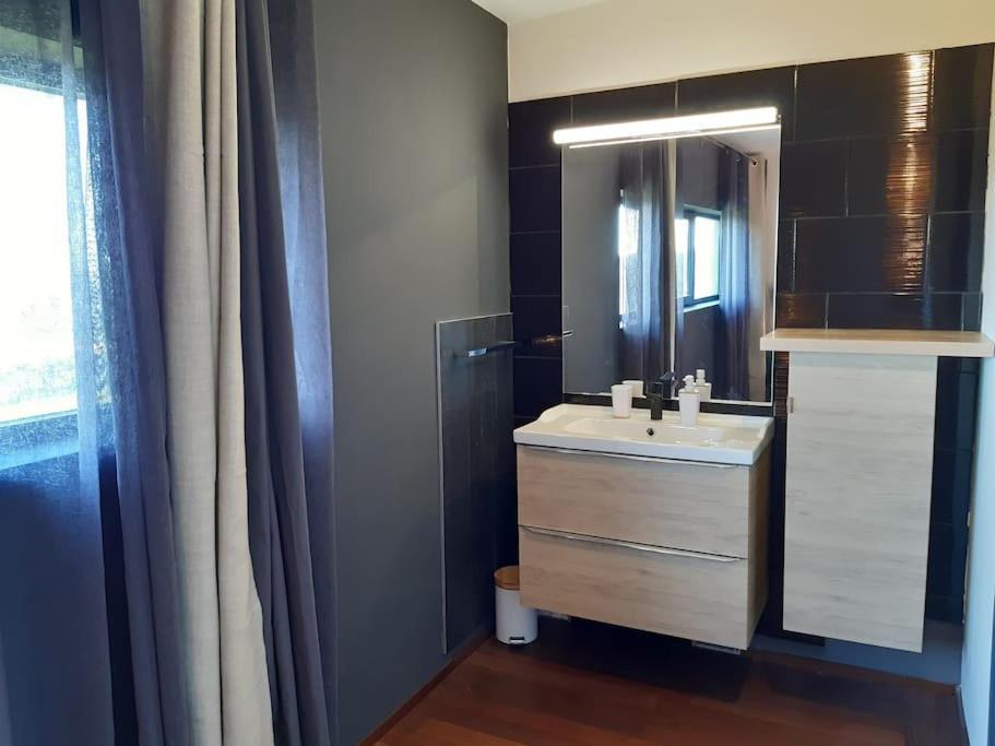 Logement 80 M2 Avec Terrasses Entre Les Deux Abers Landéda エクステリア 写真